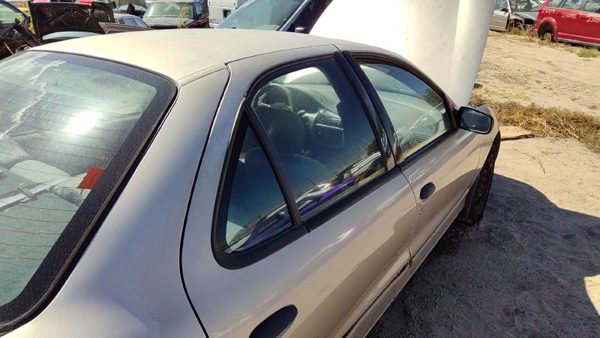 2003 Chevrolet Cavalier Rear Door RH Gold 49U — photo 5