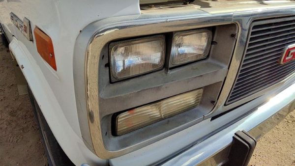 1992-1996 Gmc Van 3500 Passenger Right Head Light Surround Door Trim Oem — photo 4