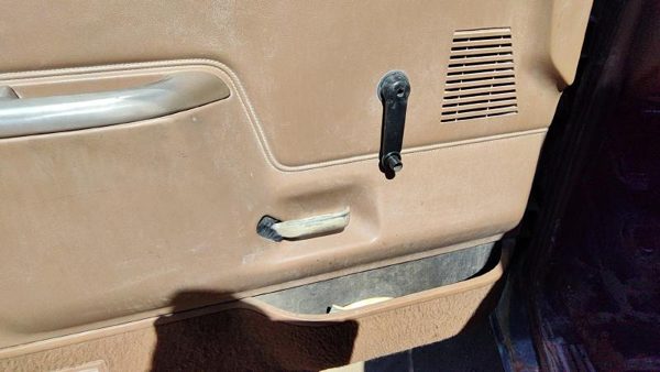 1988 LH Ford F150 Driver Left Front Door Trim Panel Manual Tan — photo 5