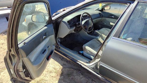 1997 Honda Accord — vehicle photo 5