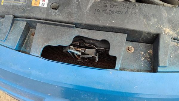 2010-2012 Ford Fusion Hood Latch Assembly With Bracket Oem 3.0L Ae5z16138a — photo 4