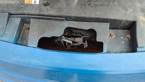 2010-2012 Ford Fusion Hood Latch Assembly With Bracket Oem 3.0L Ae5z16138a — photo 3