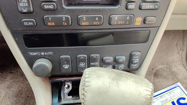 98-02 Cadillac Eldorado Temperature Control Module In Dash Heater Ac Head Unit — photo 4