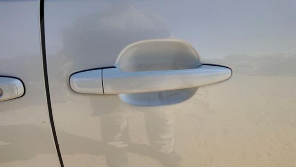 2004-2010 Toyota Sienna Driver Left Rear Outside Door Handle Oem Back White 071 — photo 1