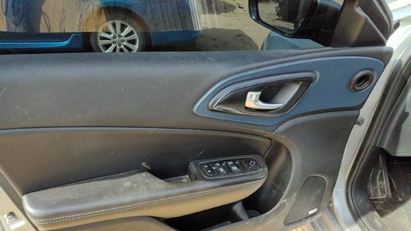 15-17 200 Driver Left Front Inside Door Trim Panel With Master Switch Black X9 — photo 4