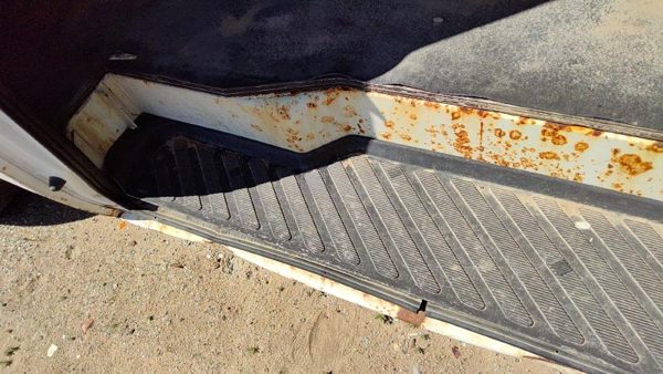 2006 Sprinter Van 3500 Passenger Right Rear Back Lower Sill Step Kick Trim Panel — photo 6