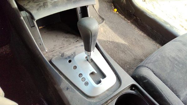 07 Nissan Altima Floor Shifter Lever Assembly Shift Unit Automatic Transmission — photo 2