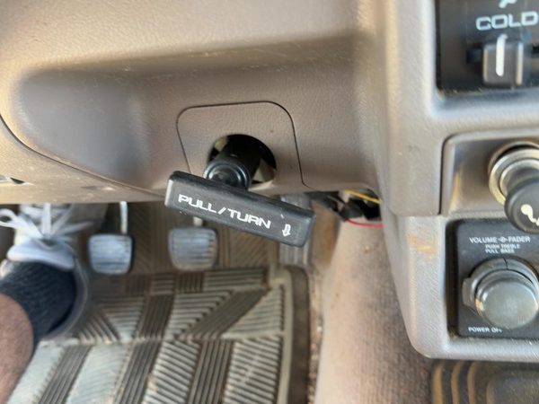 1988-1995 Isuzu Pup Parking Brake Handle Assembly Oem Emergency Ebrake — photo 2