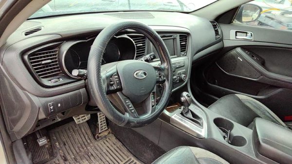 2013 Kia Optima — vehicle photo 3