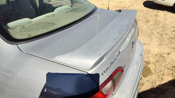 2000 Chevrolet Malibu Trunk/decklid/hatch/tailgate 17U Silvermist Hail — photo 3