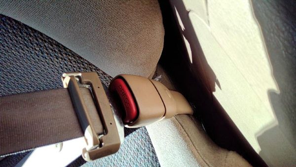 2000-2003 Dodge Durango Passenger Right Front Seat Belt Buckle Receiver Oem Tan — photo 4