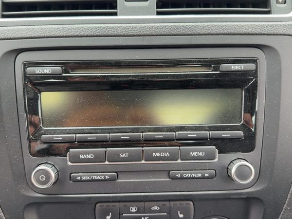 2011-2014 Vw Jetta Stock Radio Oem Factory Stereo Cd Player 1K0035164A — photo 3