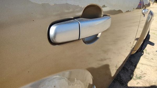 2006 Chevrolet HHR Outside Door Handle RH Chevy Gold 15U — photo 3
