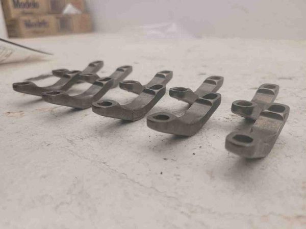 2005 Dodge Ram 3500 5.9L Cummins Rocker Arm Bridges Set Of 5 — photo 4