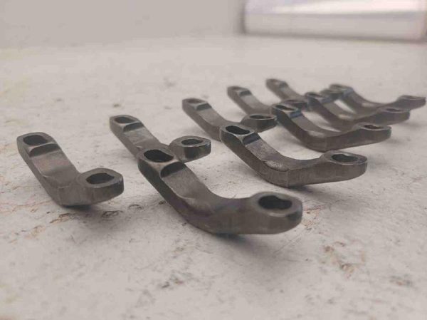 2005 Dodge Ram 3500 5.9L Cummins Rocker Arm Bridges Set Of 5 — photo 3