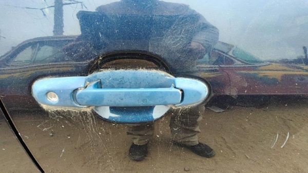 1998-2003 Toyota Sienna Passenger Right Front Outside Door Handle Oem — photo 2