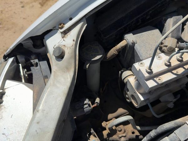 93-02 Villager Windshield Washer Fluid Reservoir With Pump Oem Wiper Tank — photo 4