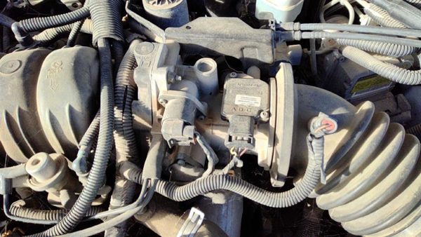 1999-2000 Buick Regal Throttle Body Valve Oem With Sensors 3.8L 24507235 — photo 3