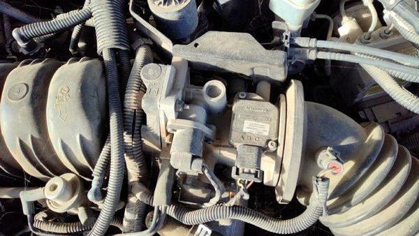1999-2000 Buick Regal Throttle Body Valve Oem With Sensors 3.8L 24507235 — photo 4