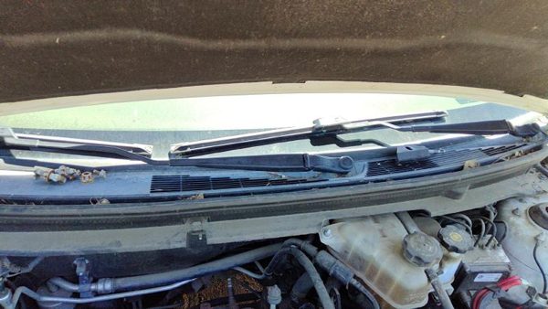 2008-2012 Chevy Malibu Windshield Wiper Cowl Vent Trim Panel Oem Cover — photo 4
