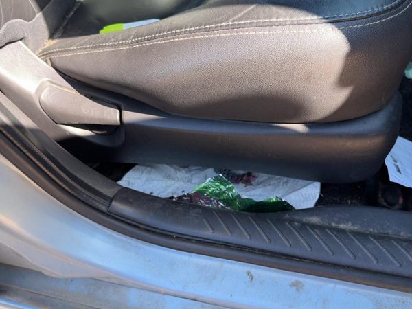 08-11 Mercury Mariner Passenger Right Side Seat Trim Panel Oem Graystone 89 — photo 1