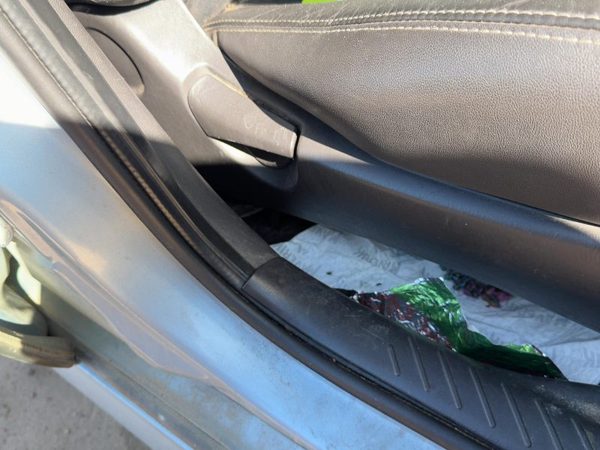 08-11 Mercury Mariner Passenger Right Side Seat Trim Panel Oem Graystone 89 — photo 4