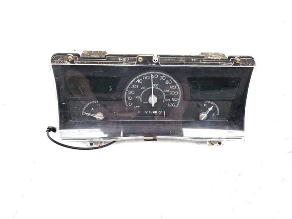 2003-2004 Lincoln Town Car Speedometer Cluster Instrument Gauges Panel Oem Dash — photo 1