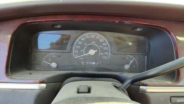 2003-2004 Lincoln Town Car Speedometer Cluster Instrument Gauges Panel Oem Dash — photo 4