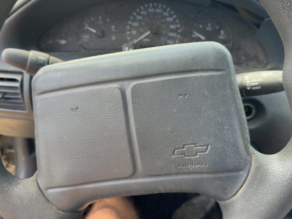 2001 Chevrolet Cavalier Air Bag LH — photo 1