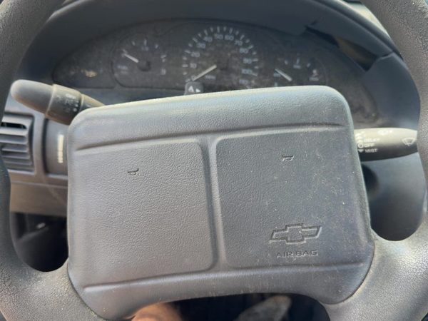 2001 Chevrolet Cavalier Air Bag LH — photo 2