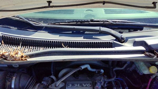 2008-2020 Dodge Grand Caravan Windshield Wiper Cowl Vent Trim Panel Oem Cover — photo 3