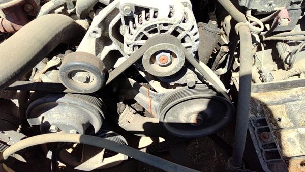 1999-2004 Ford Mustang Power Steering Pump With Mount Bracket Oem 3.8L — photo 1