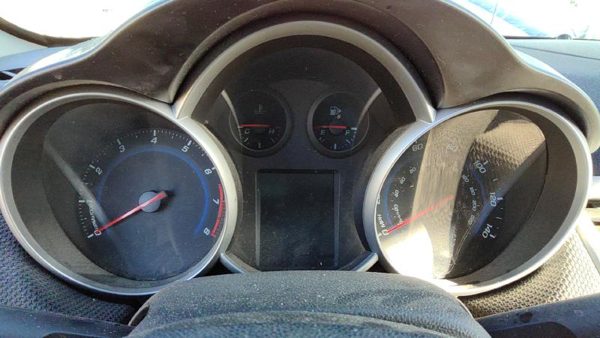 2013-2014 Chevy Cruze Speedometer Cluster Instrument Gauges Panel Oem Dash — photo 2