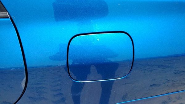 2009-13 Toyota Corolla Fuel Tank Door With Hinge Gas Lid Oem Filler Blue 8T7 — photo 4