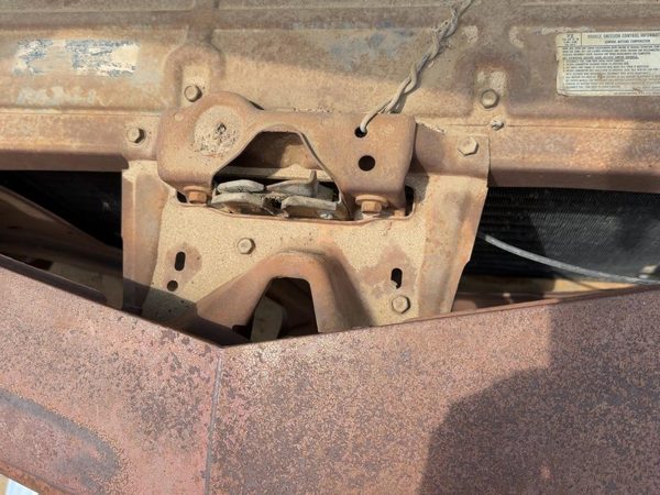 1974 Chevy Impala Hood Latch Assembly With Bracket Oem 00344490 — photo 6