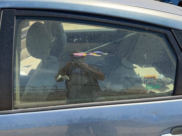 2004-2009 Toyota Prius Driver Left Rear Side Window Door Glass OEM 6810447041 — photo 2
