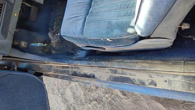 88-91 Olds Cutlass Cierra Driver Left Lower Sill Step Moulding Trim Panel Blue