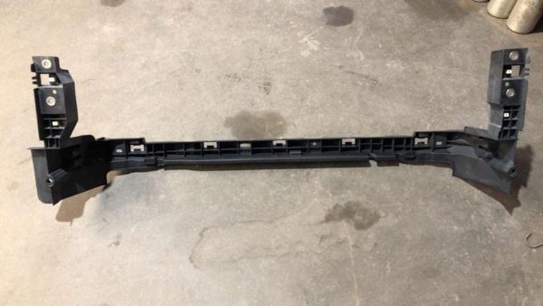 2011-2016 Ford F250 Lower Grille Radiator Support Bracket Oem 6.7L — photo 6