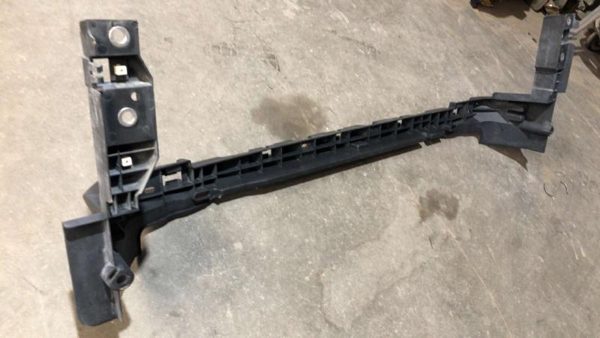 2011-2016 Ford F250 Lower Grille Radiator Support Bracket Oem 6.7L — photo 7