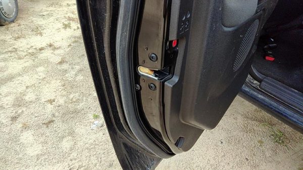 2004-2012 Gmc Canyon Driver Left Rear Door Latch With Rods/Cables Oem Back — photo 3