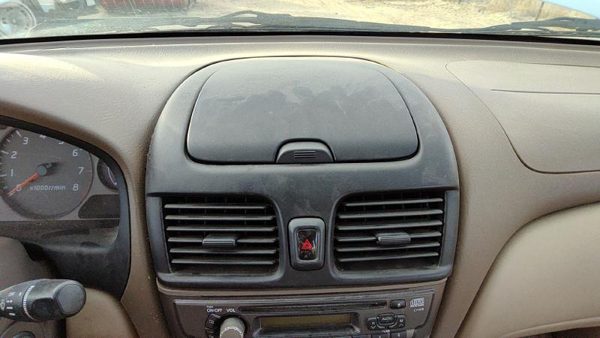 2000-2006 Nissan Sentra Center Dash Heater Vent Assembly Top Cubby Oem Ac — photo 3
