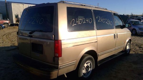 1995 Chevy Astro Front Door Regulator LH — photo 8