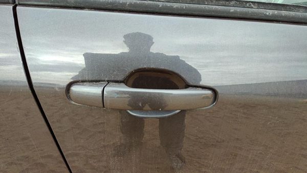 05-09 Chevy Equinox Passenger Right Front Outside Door Handle Granite Gray 44U — photo 2