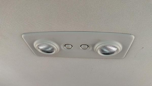 2009-2012 Chevy Traverse Rear Dome Light Overhead Console Oem Gray — photo 2