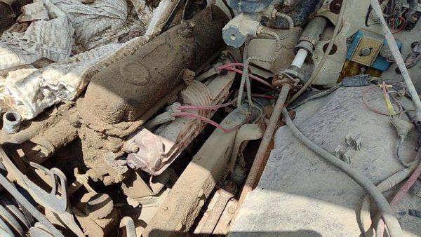 1981-1987 Dodge Ram W250 Driver Left Exhaust Manifold Assembly Oem 5.2L At 4X4 — photo 2