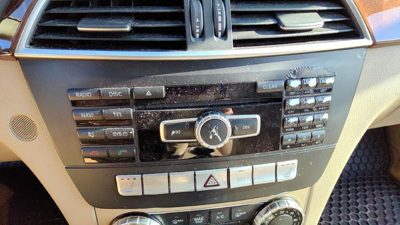 2013 Mercedes C300 Stock Radio Oem Factory Stereo Cd Player 2049003411