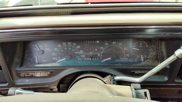 1991-1993 Buick Park Ave Ultra Speedometer Cluster Instrument Gauges Panel Dash — photo 1