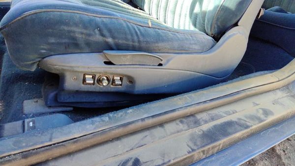 88-91 Olds Cutlass Cierra Driver Left Side Power Seat Switch With Trim Panel Oem — photo 3