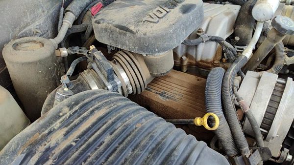 1997 Chevy Pickup 2500 Valve Cover Silverado 7.4L Rh — photo 3