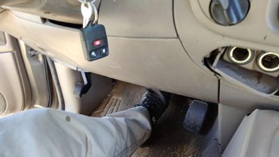 97-02 Ford Expedition Lower Dash Under Column Knee Bolster Trim Panel Oem Tan Fh
